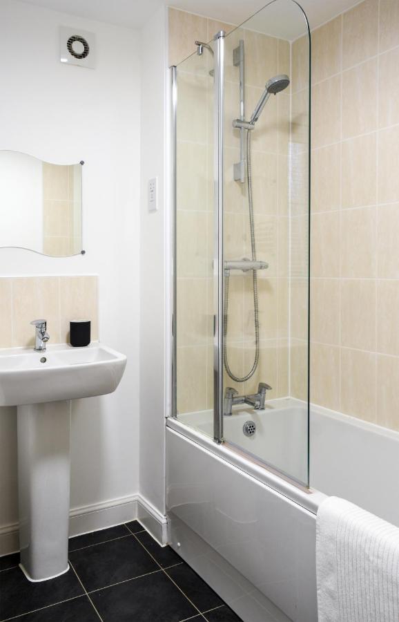 1 Bedroom Apartment Leamington Spa Hosted By Golden Key Warwick  Buitenkant foto